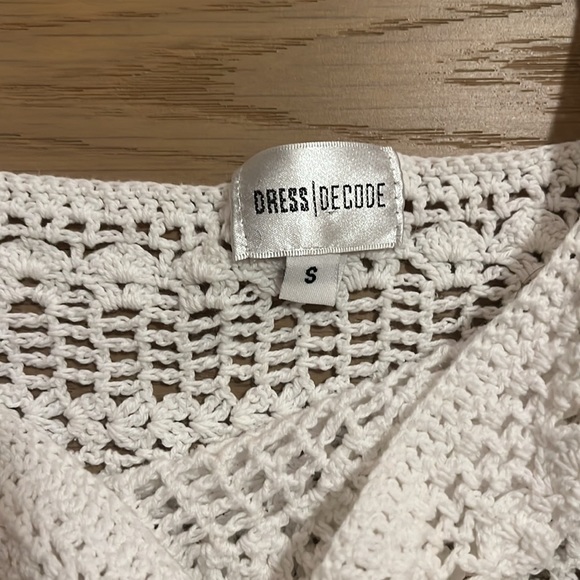 White Crochet Crop Top - Picture 4 of 4